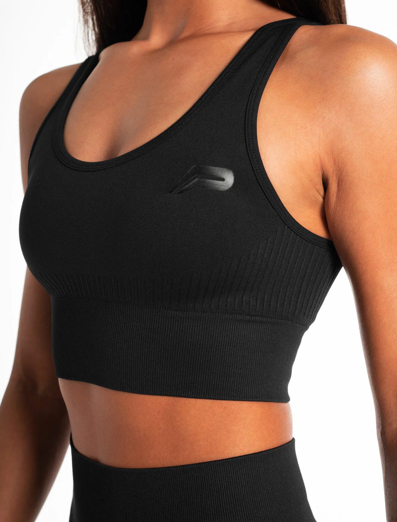 ADAPT Seamless Sports Bra - Blackout