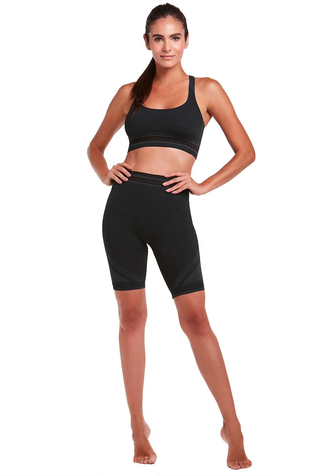 BASIC Fusion style Sport Bermuda with double and versatile waistband