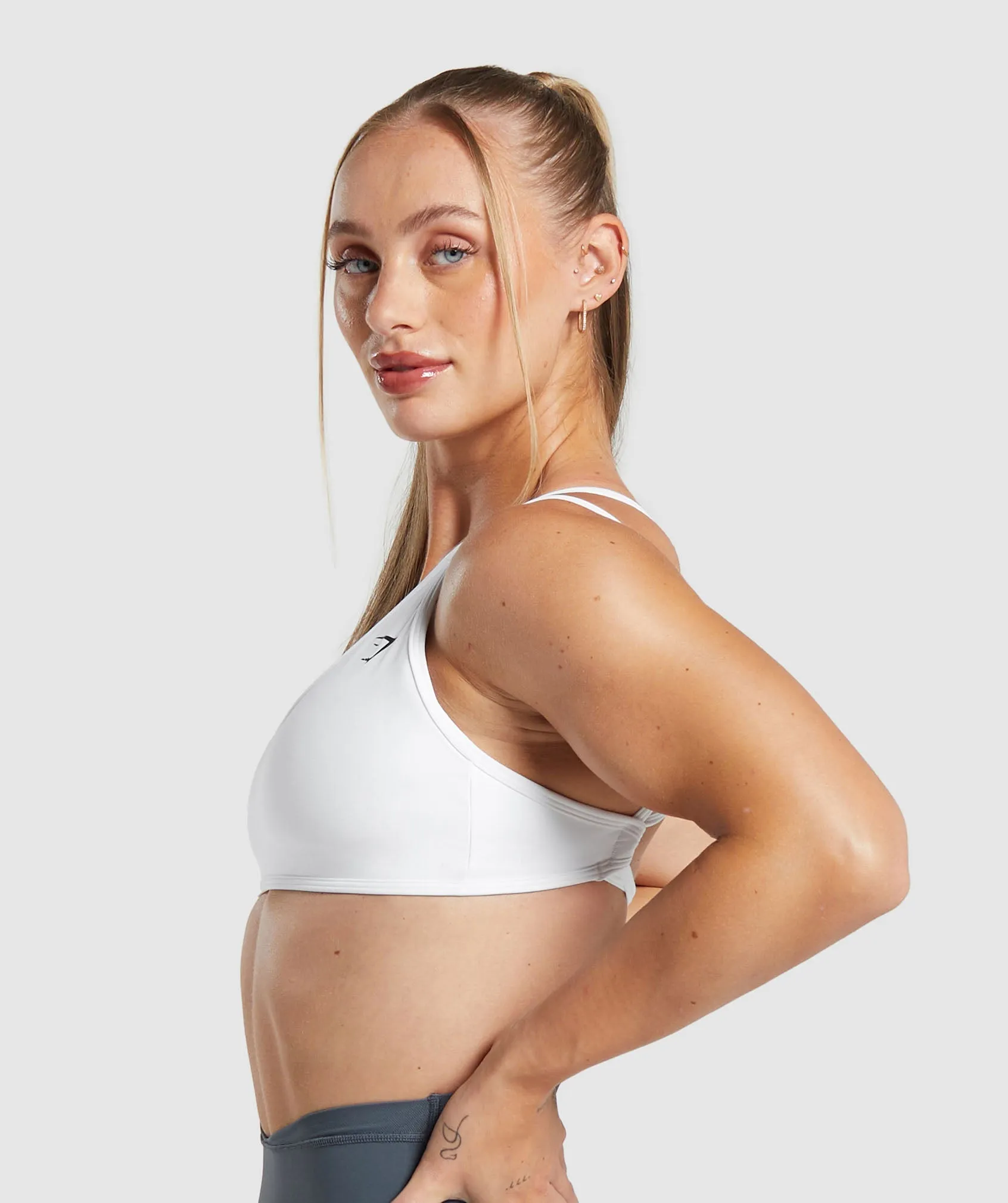 Gymshark Back Gains Sports Bra - White