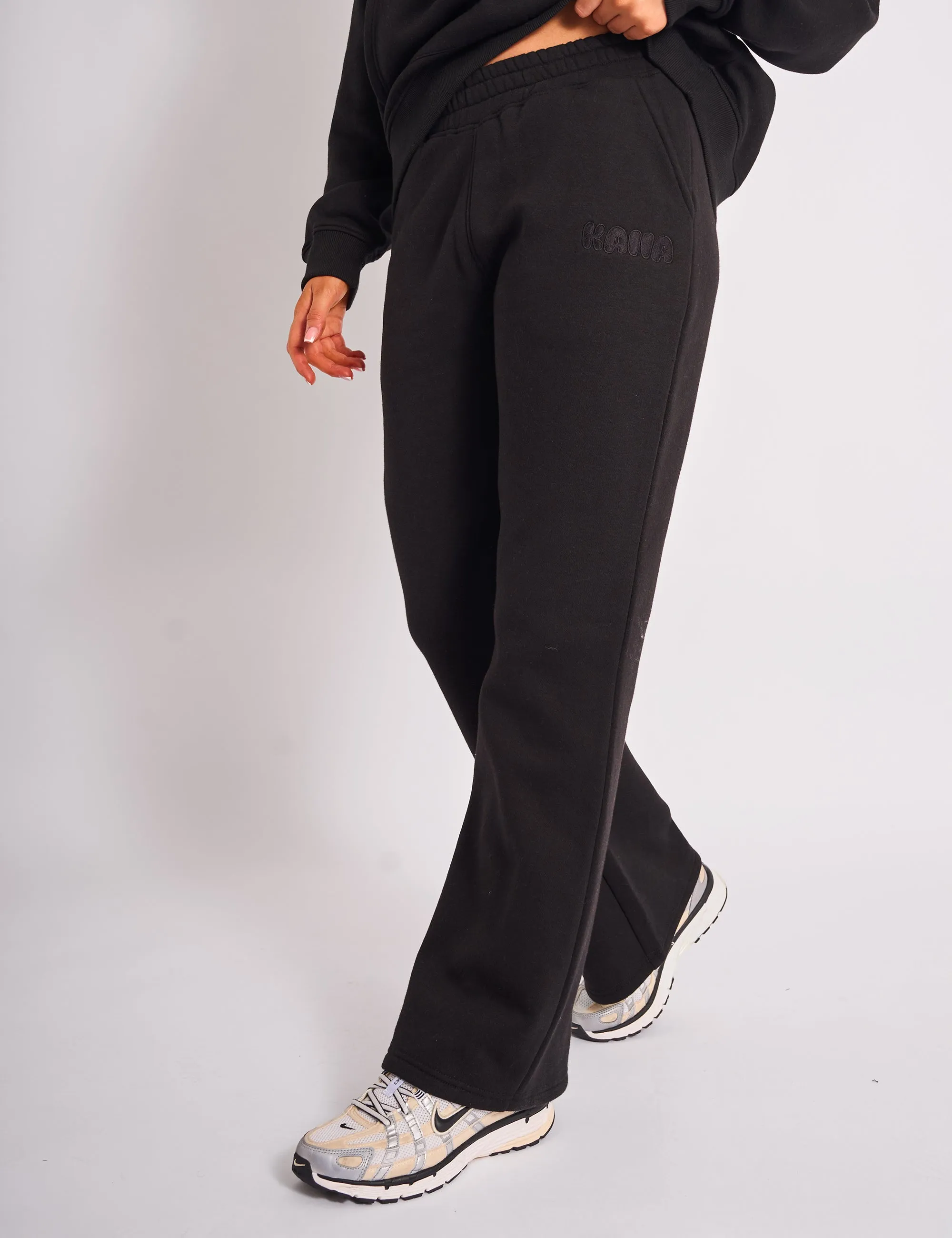 Kaiia Bubble Logo Wide Leg Joggers Black