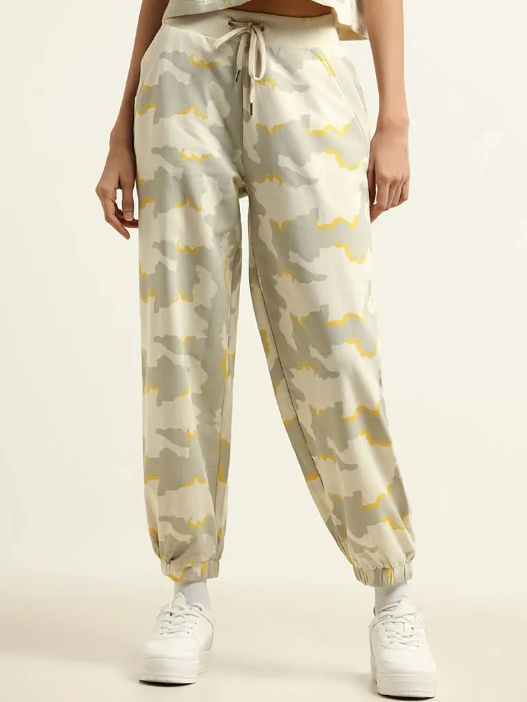 Studiofit Cream Camouflage Joggers