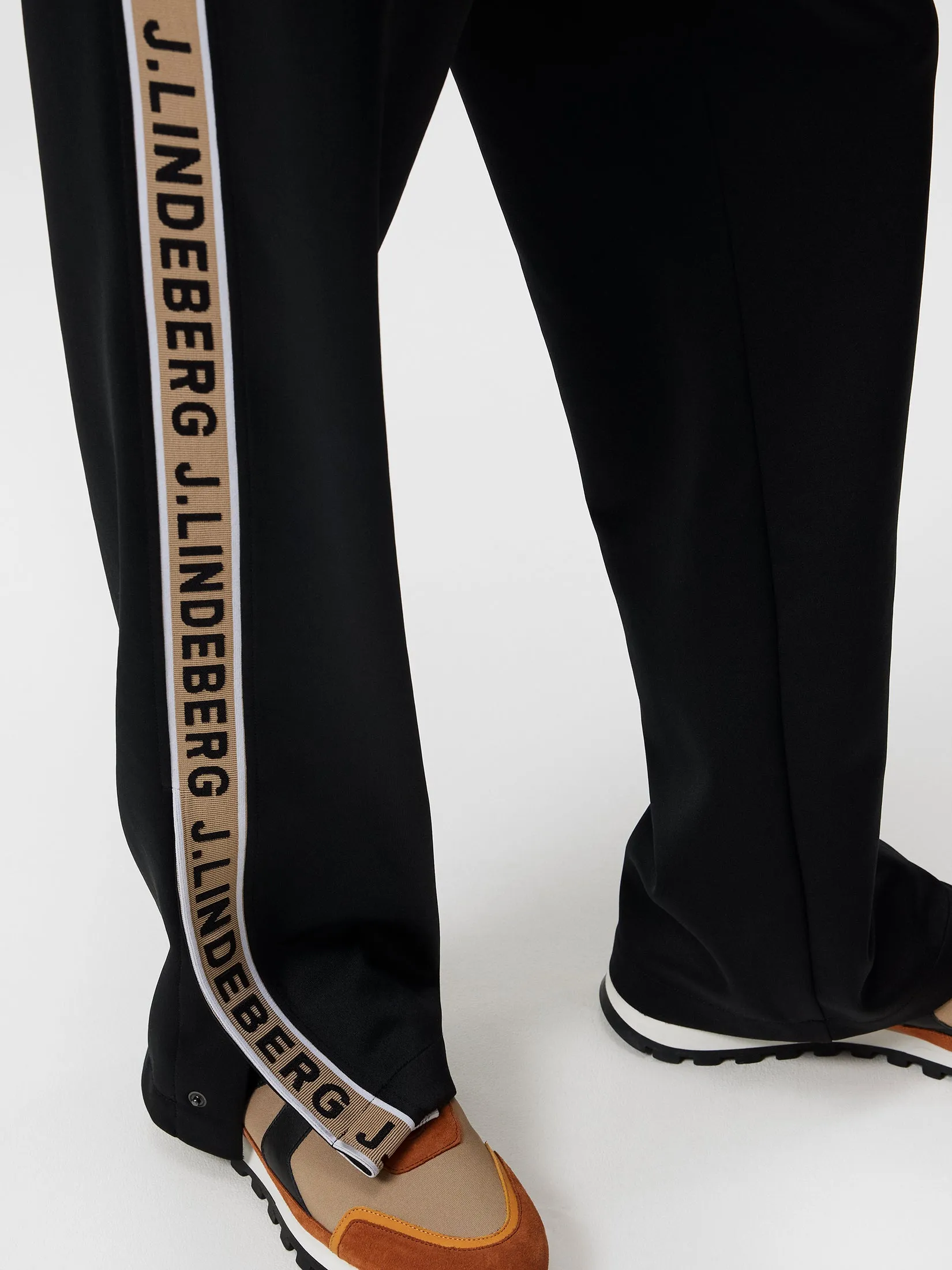 Travis Track Pants / Black