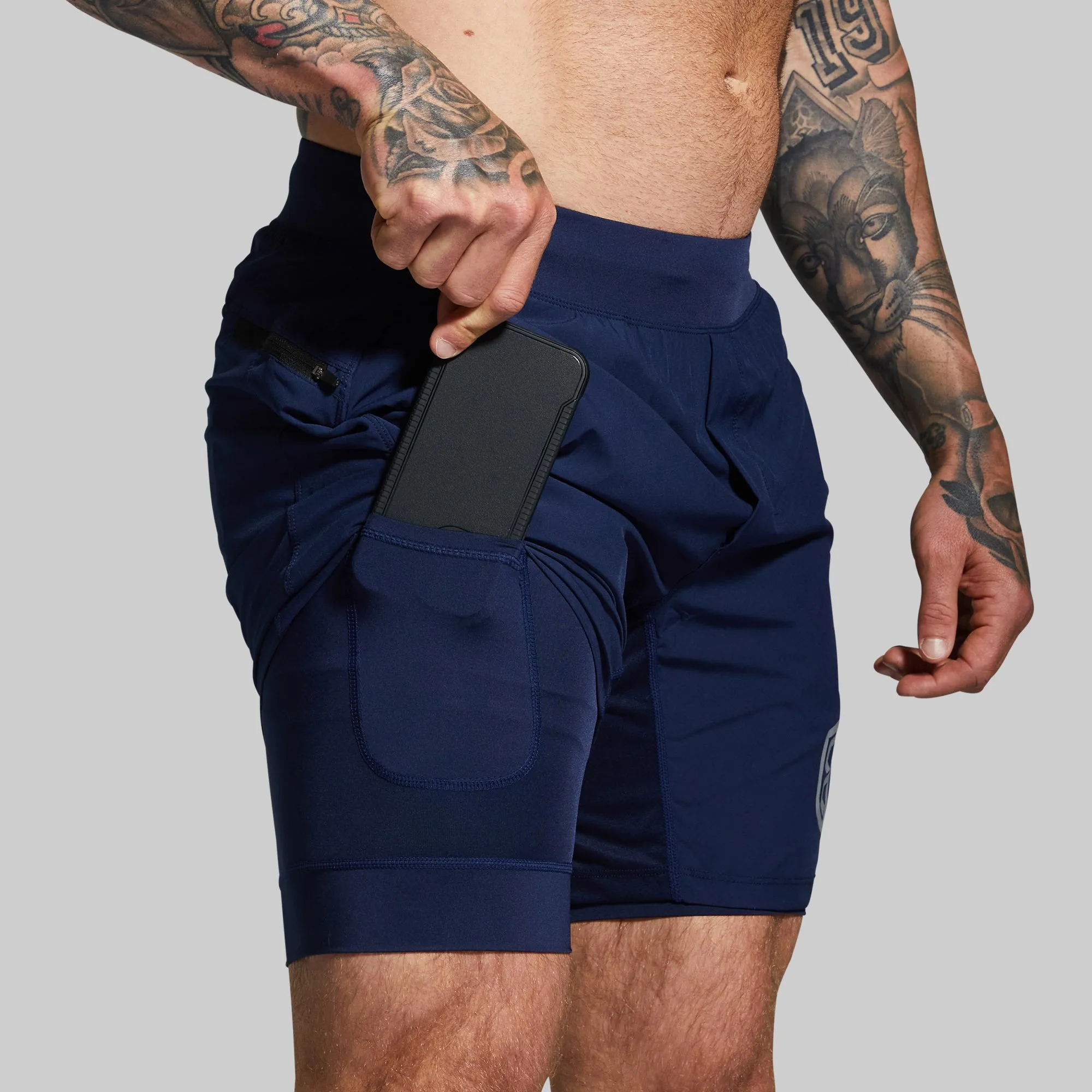 Versatile Short w/ Compression 7" (Navy)